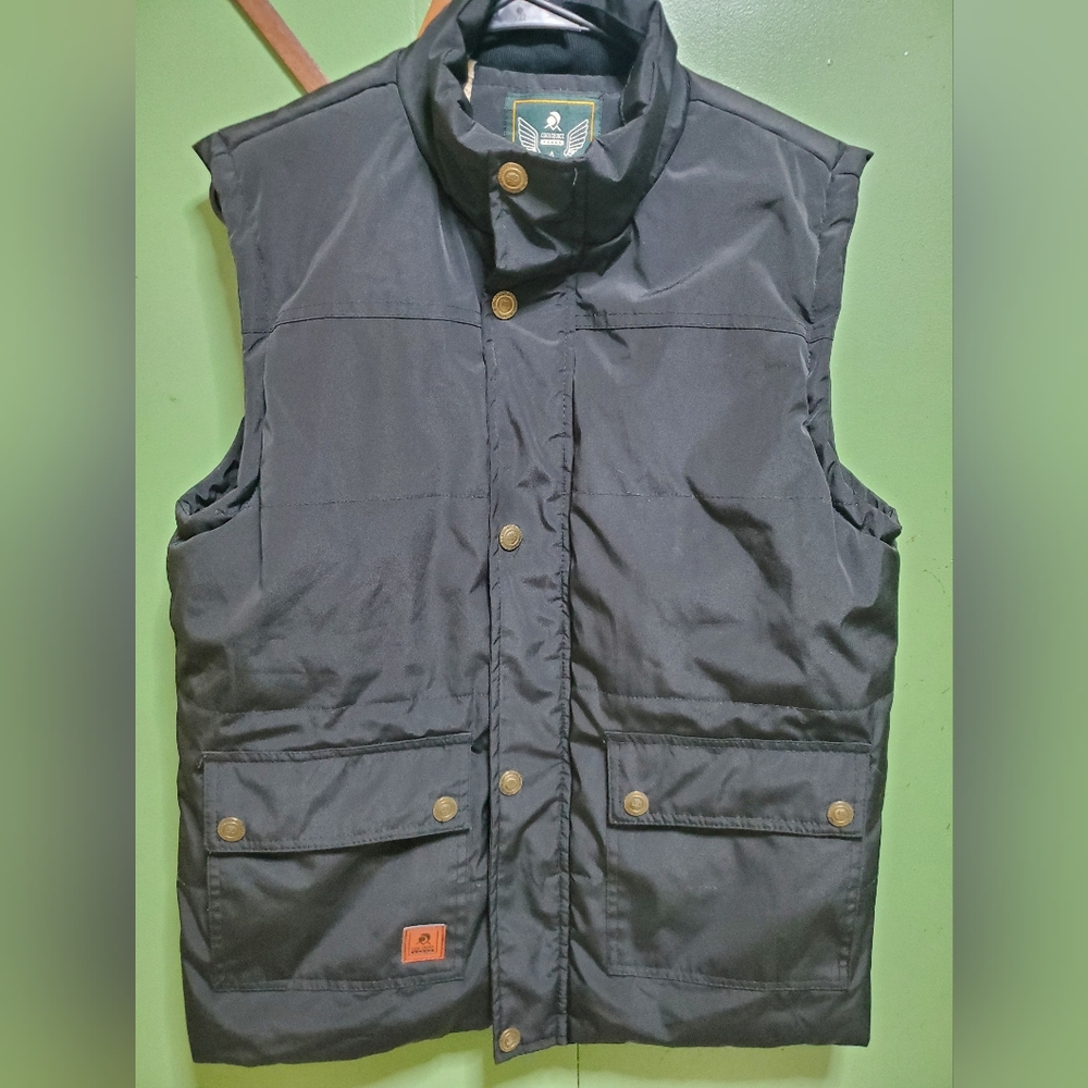 Men's Classic Black Outdoor Vest